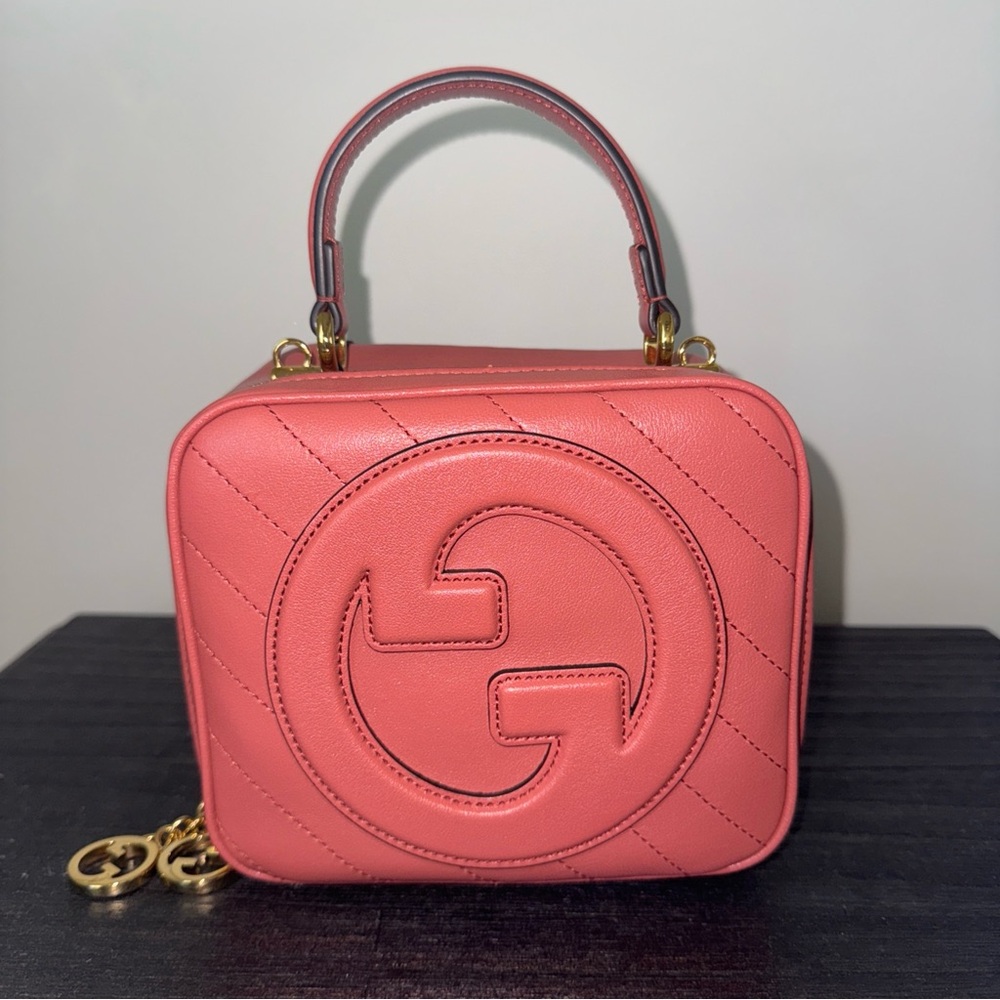 Gucci Blondie Top Handle Excellent Condition!